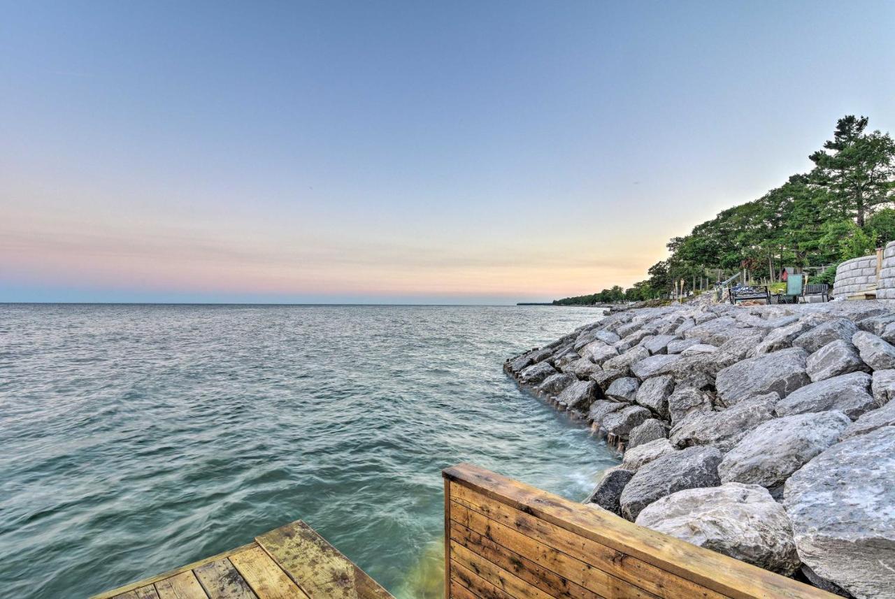 East Tawas Cabin With Lake Huron Access And Views Zewnętrze zdjęcie